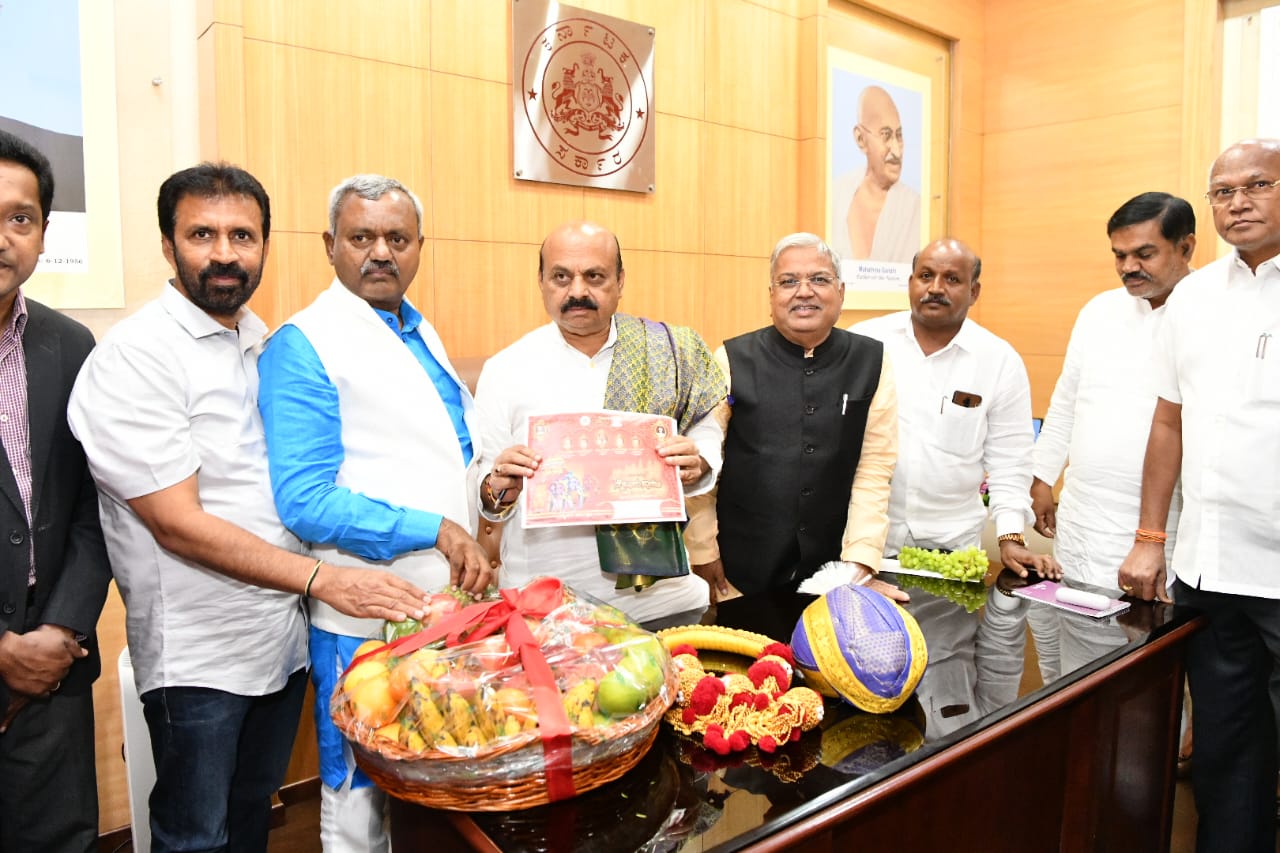 ಮುಖ್ಯಮಂತ್ರಿ ಬೊಮ್ಮಾಯಿಗೆ ದಸರಾ ಕಾರ್ಯಕ್ರಮಕ್ಕೆ ಆಹ್ವಾನ…