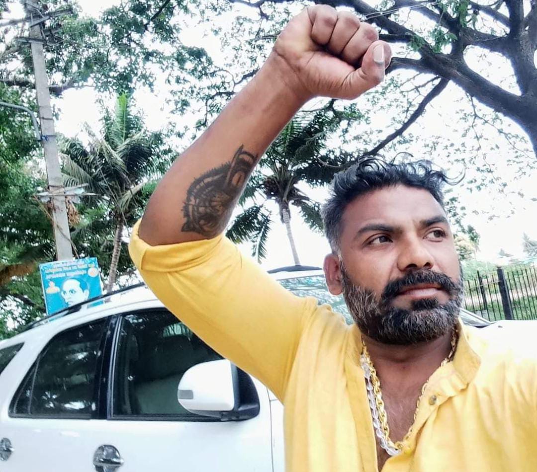 ತಂಗಿಯ ಅಪ್ರಾಪ್ತ ಮಗಳ ಮೇಲೆ ರೌಡಿ ಶೀಟರ್ ಅತ್ಯಾಚಾರ …ಜಿಲ್ಲಾ ಉಸ್ತುವಾರಿ ಸಚಿವ ಡಾ.ಹೆಚ್.ಸಿ.ಎಂ.ಜೊತೆ ಸಂಪರ್ಕ ಹೊಂದಿರುವ ಆರೋಪಿ ಎಸ್ಕೇಪ್…