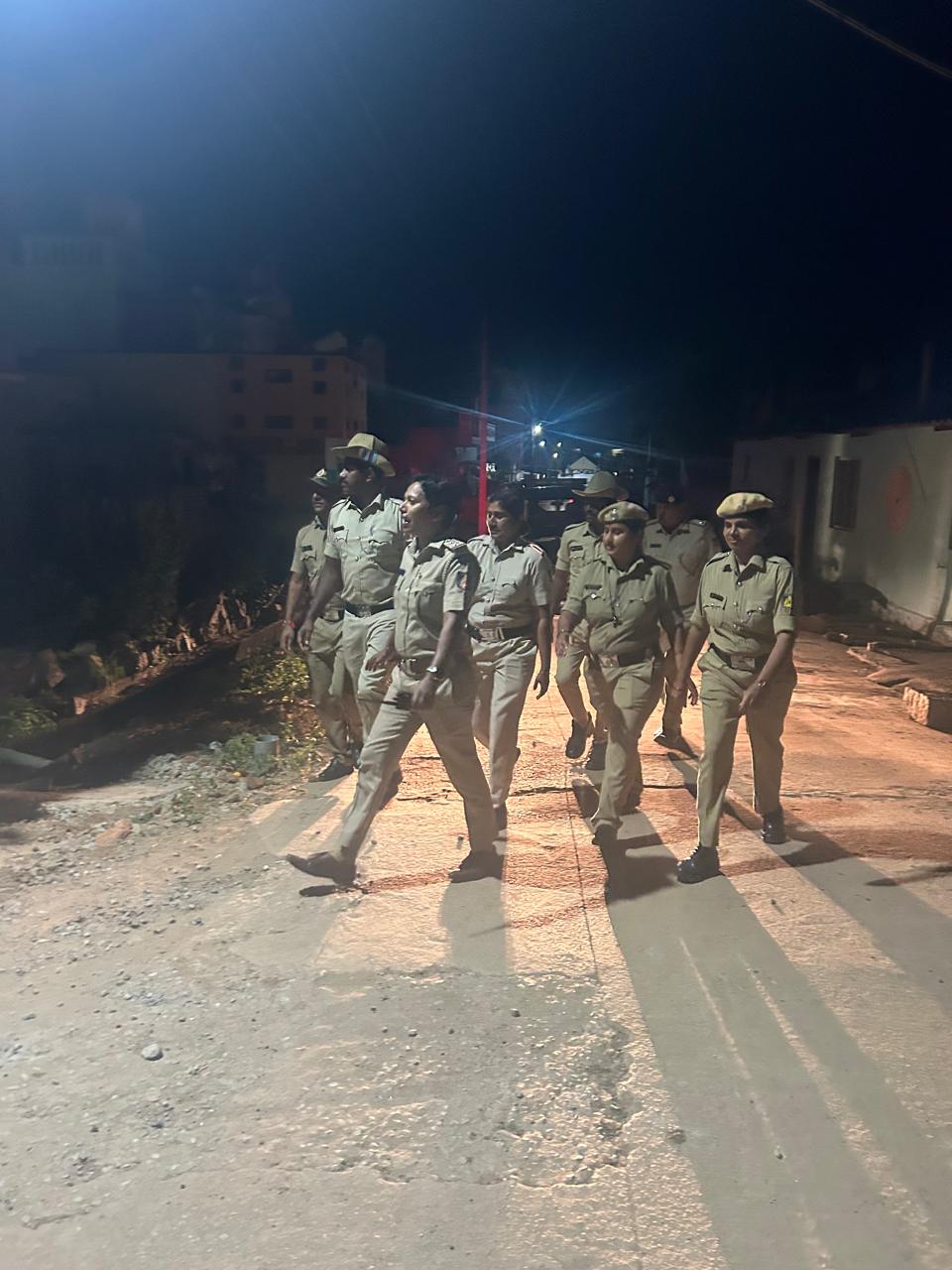 ಅಪರಾಧ ನಿಯಂತ್ರಣಕ್ಕೆ ಮೈಸೂರು ಖಾಕಿಪಡೆ ಸಮರ…ಮತ್ತಷ್ಟು ಬಿಗಿಯಾದ ನೈಟ್ ಬೀಟ್…ಹಿರಿಯ ಪೊಲೀಸ್ ಅಧಿಕಾರಿಗಳೂ ಭಾಗಿ…
