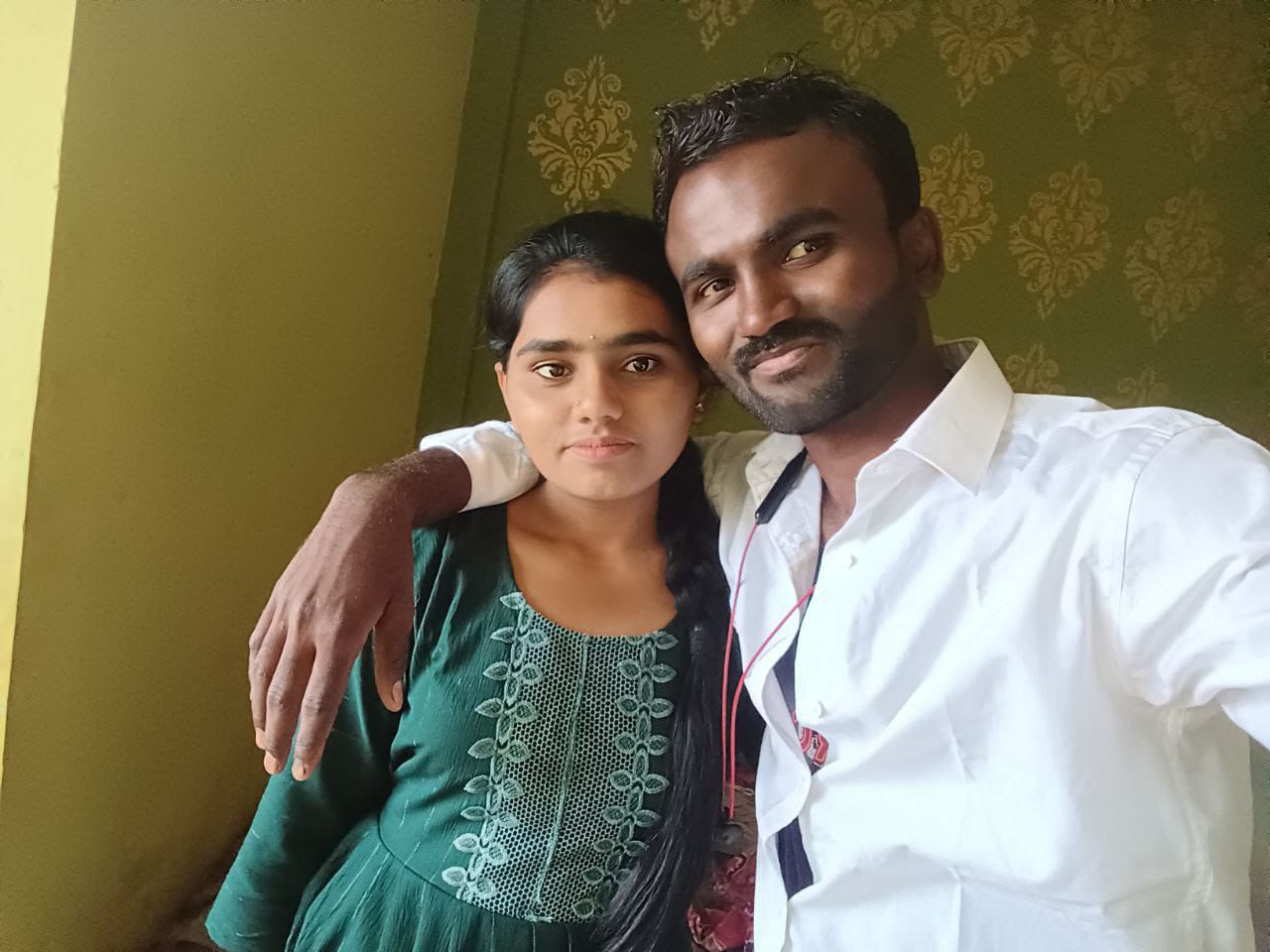ಖಾಸಗಿ ಫೋಟೋಗಳು ಹೇಳಿದ ಸತ್ಯ…ಲವ್ ಮಾಡಿದ ಹುಡುಗಿ ರಿವರ್ಸ್…ಭಗ್ನ ಪ್ರೇಮಿ ವಿರುದ್ದ FIR…ನಿಗೂಢ ಸ್ಥಳದಿಂದ ನ್ಯಾಯಕ್ಕಾಗಿ ಯುವಕನ ಮನವಿ…