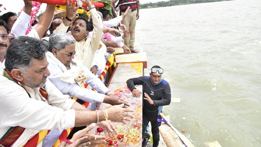 ಇಂದು ಕಾವೇರಿ ಮಾತೆಗೆಸಿಎಂ ಸಿದ್ದರಾಮಯ್ಯ ಅವರಿಂದ ಬಾಗಿನ ಅರ್ಪಣೆ…ಶೃಂಗಾರಗೊಂಡ ಕೆ.ಆರ್.ಎಸ್…