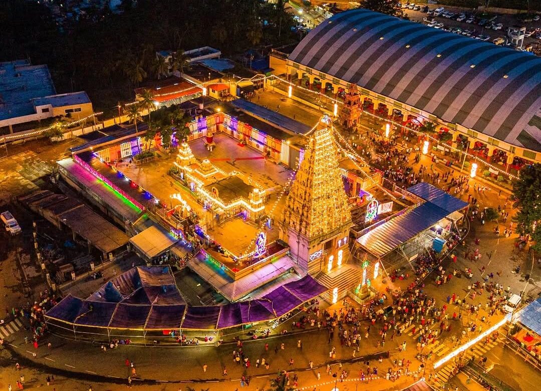 ಮಲೆ ಮಾದಪ್ಪನ ಬೆಟ್ಟದಲ್ಲಿ ದೀಪಾವಳಿ ಜಾತ್ರಾ ಮಹೋತ್ಸವ.
