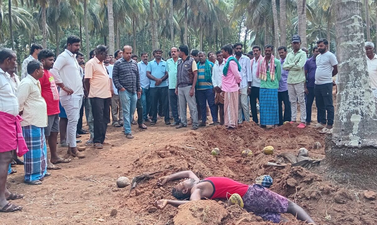 ತೆಂಗಿನ ಮರದಿಂದ ಬಿದ್ದು ವ್ಯಕ್ತಿ ಸಾವು…ಕಾಯಿ ಕೀಳುವ ವೇಳೆ ದುರ್ಘಟನೆ…ಶಾಸಕ ದರ್ಶನ್ ದೃವನಾರಾಯಣ್ ಸಾಂತ್ವನ…