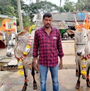 ಮಾರಕಾಸ್ತ್ರಗಳಿಂದ ವ್ಯಕ್ತಿ ಬರ್ಬರ ಕೊಲೆ…ಹಂತಕರ ಪತ್ತೆಗೆ ಬಲೆ ಬೀಸಿದ ಪೊಲೀಸರು…