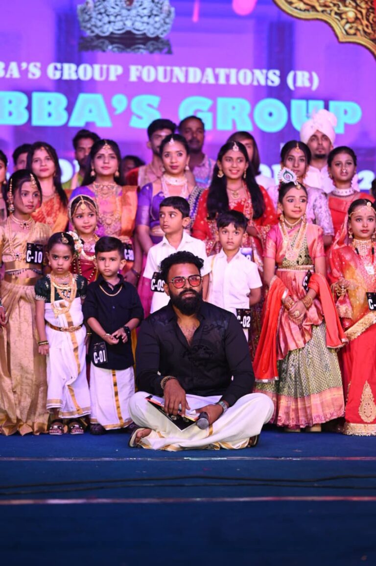 ಮೈಸೂರು: ರಾಷ್ಟ್ರಮಟ್ಟದ ಟ್ರೆಡಿಷನಲ್ ಫ್ಯಾಷನ್ ಶೋ ‘ಫ್ಯೂಚರ್ ಮಾಡಲ್ ಆಫ್ ಇಂಡಿಯಾ’ ಸೀಸನ್–6 ಯಶಸ್ವಿ