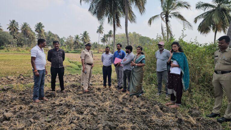 ಮೈಸೂರಿನಲ್ಲಿ ತಲೆ ಎತ್ತಲಿರುವ ನಿಮ್ಹಾನ್ಸ್ ಮಾದರಿ ಆಸ್ಪತ್ರೆ…ಸಿಎಂ ಸ್ವಕ್ಷೇತ್ರದಲ್ಲಿ ನಿರ್ಮಾಣವಾಗಲಿರುವ ಆಸ್ಪತ್ರೆ…ಮುಖ್ಯಮಂತ್ರಿಗಳ ಮಹತ್ತರ ಯೋಜನೆಗೆ ಗ್ರೀನ್ ಸಿಗ್ನಲ್…ಅನಧಿಕೃತ ಸ್ವಾಧೀನದಲ್ಲಿದ್ದ ರೈತರಿಗೆ ಗೇಟ್ ಪಾಸ್…ಸರ್ಕಾರದ ವಶಕ್ಕೆ ಜಮೀನು…ಸಾಕಾರಗೊಳ್ಳಲಿರುವ ಸಿಎಂ ಸಿದ್ದರಾಮಯ್ಯ ಕನಸು…