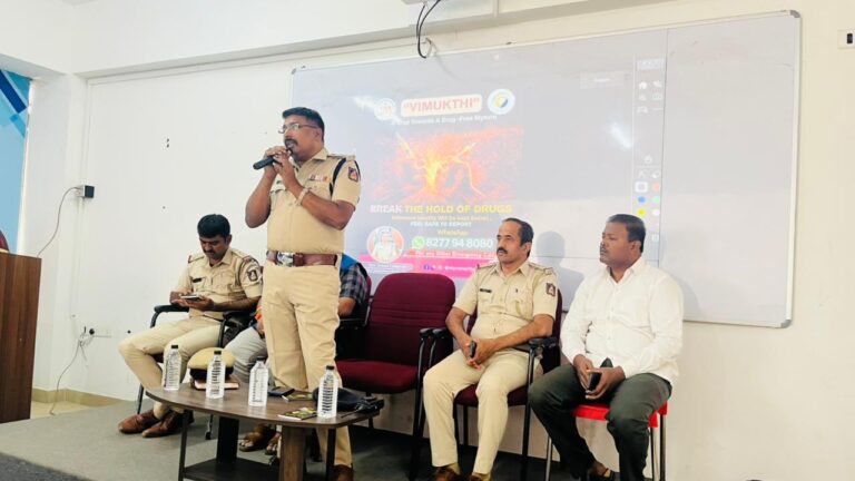 ಡ್ರಗ್ಸ್ ಮುಕ್ತ ಮೈಸೂರು…ವಿಮುಕ್ತಿ ಯೋಜನೆಗೆ ಚಾಲನೆ…ವಾಟ್ಸಾಪ್ ನಂ.ಬಿಡುಗಡೆ… ಮೇಟಗಳ್ಳಿ ಠಾಣೆಯಿಂದ ಜಾಗೃತಿ…ಶಾಲಾ ಕಾಲೇಜುಗಳಲ್ಲಿ ಅರಿವು…