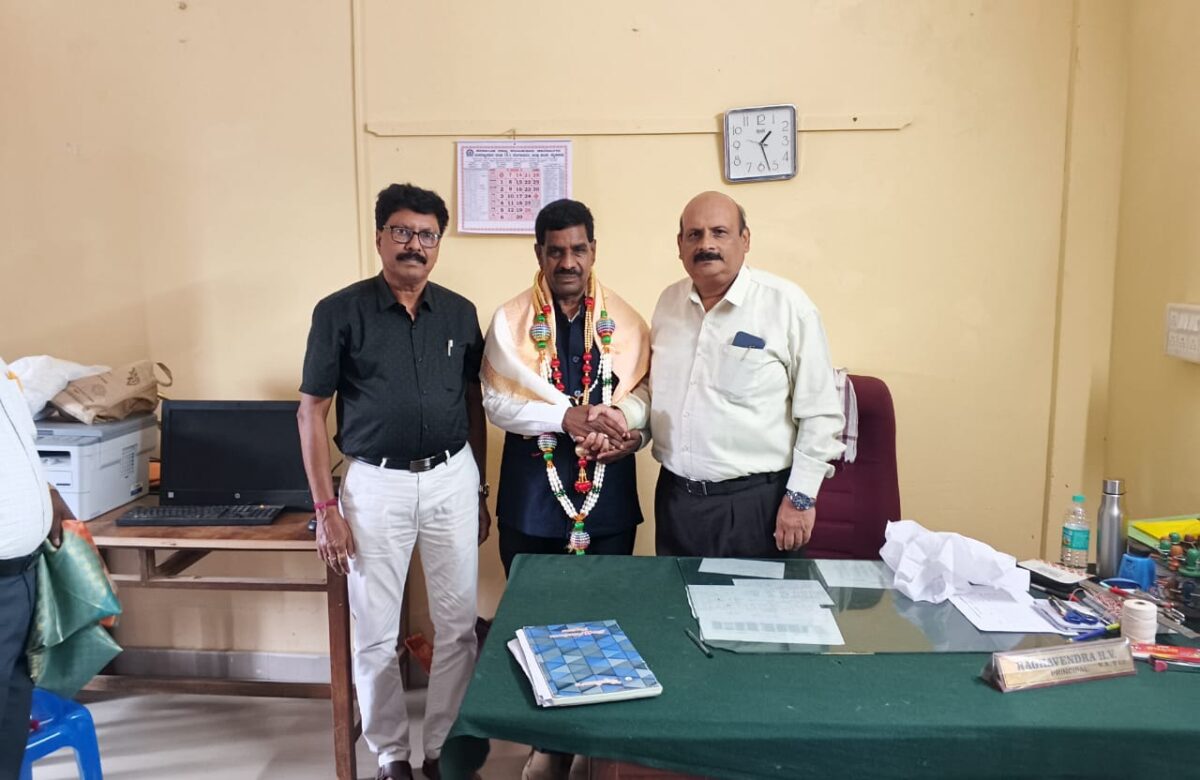 ಸರಗೂರು ಸರ್ಕಾರಿ ಪದವಿ ಪೂರ್ವ ಕಾಲೇಜು ಪ್ರಾಂಶುಪಾಲ ಎಚ್.ವಿ. ರಾಘವೇಂದ್ರ ಅವರಿಗೆ ಆತ್ಮೀಯ ಸನ್ಮಾನ